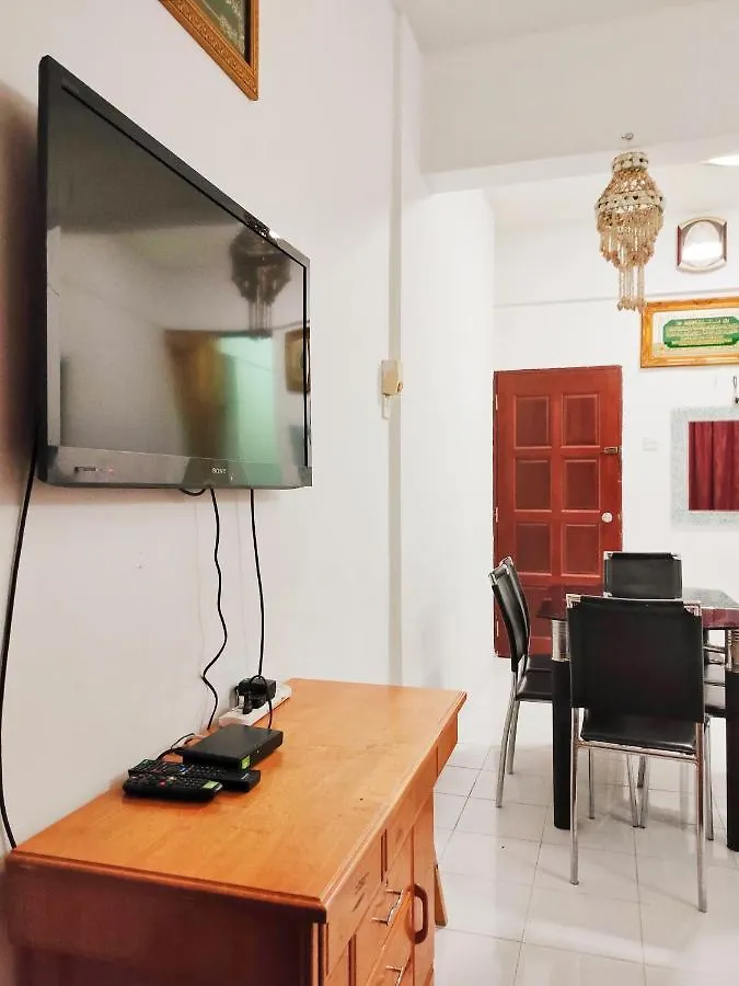 Apartment Ahmedeja Ferringhi Homestay Batu Ferringhi